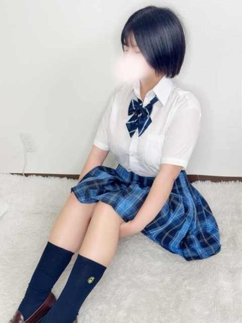 りり☆経験極浅パイパンドM美女☆