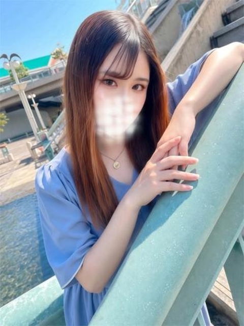 さゆ☆レア素人“19歳”爆乳